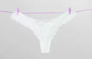купити жіночі стрінги оптом в Dolche Noche