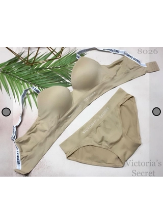 Фото Без Бренда 8026 Комплект нижнего белья B V&S  (10881) – Спортивные комплекты белья, цвет <color>, цена 395.22<currency>