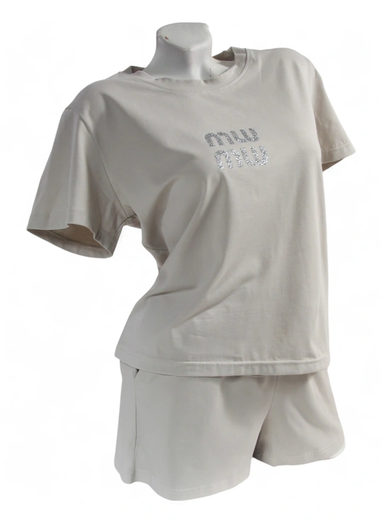 ПижамыЖенский домашний комплект (бренд) футболка + шорты 4758 Свет Бежевый - женское белье оптом в Dolche Noche