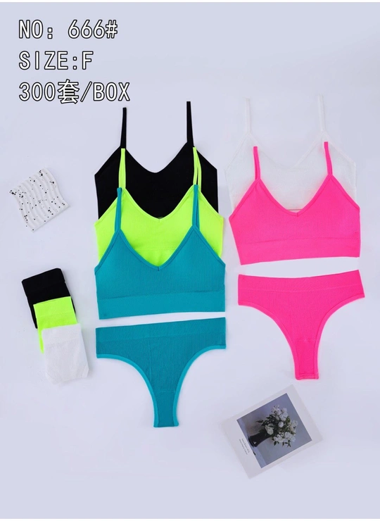 Топы, майкиКомплект топ-трусики 666 - женское белье оптом в Dolche Noche