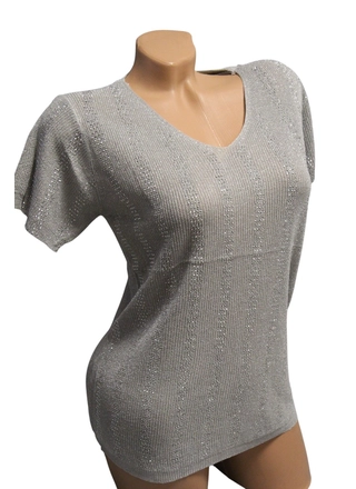Фото Без Бренда Жіноча блискуча кофта із V‑вирізом (сріблястий меланж) 108 (3867) – Футболки, колір <color>, ціна 322.56<currency>