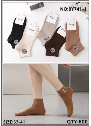 Фото Без Бренда Жіночі шкарпетки 741-1 (23032) – Весна-осінь, колір <color>, ціна 29.51<currency>