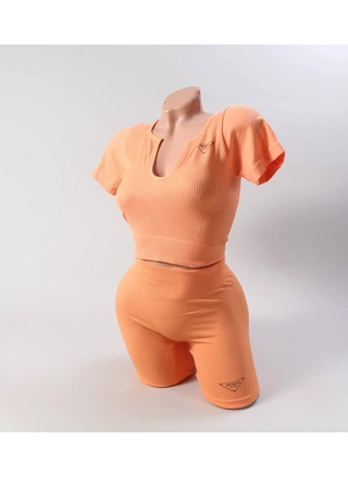 Фото Без Бренда Комплект топа и шорт A03 (14025) – Спортивные комплекты белья, цвет <color>, цена 216.78<currency>